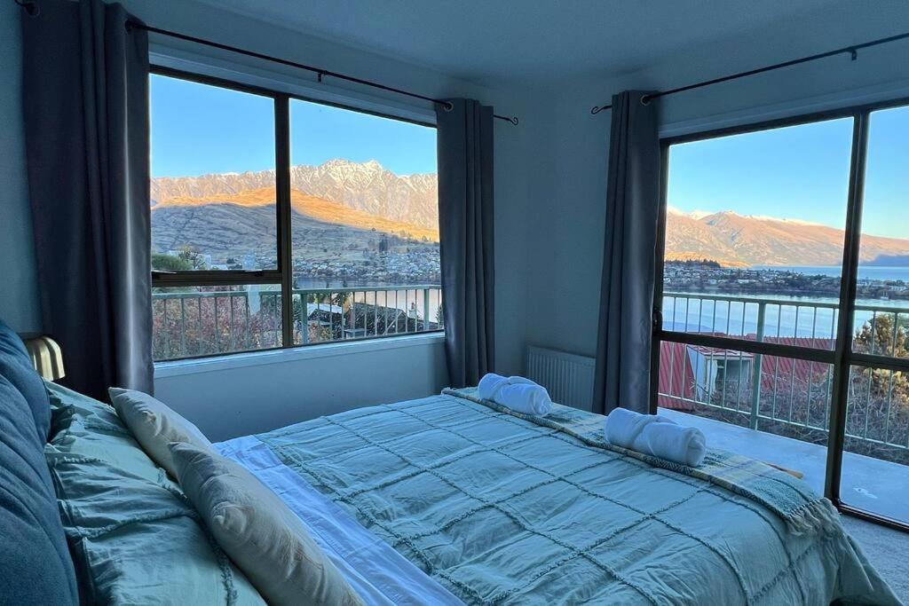 Lakeview Home Retreat At Queenstown Hill Extérieur photo